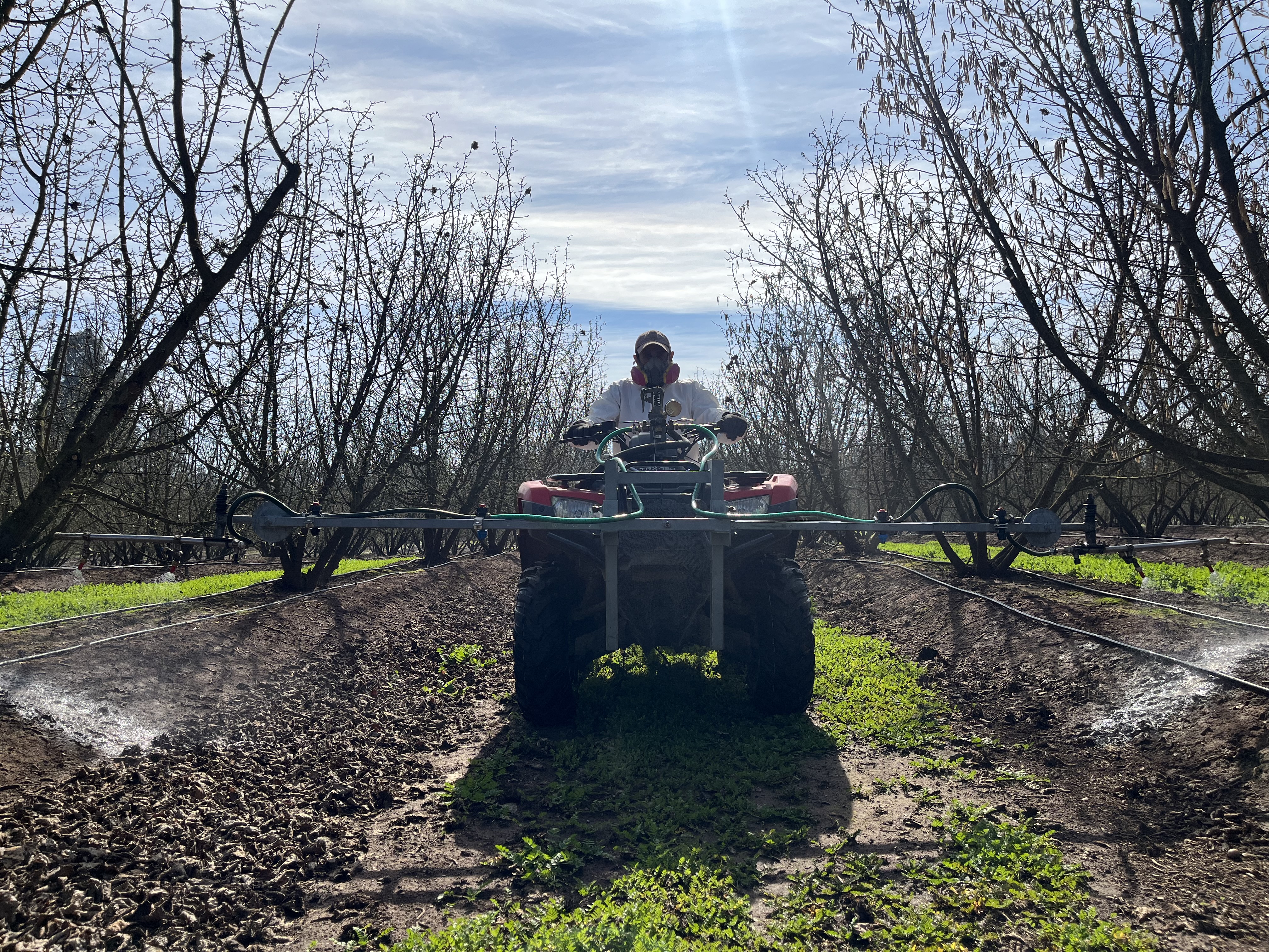 Fumigación con motos atv o maquinas de espalda